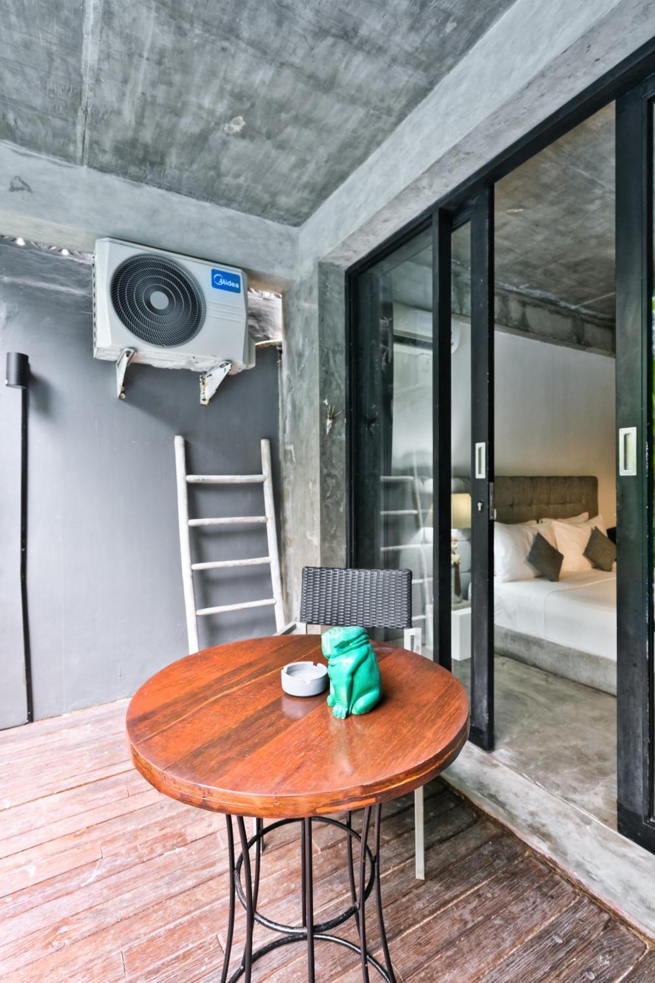 Balissimo Apartment By Betterplace Seminyak Buitenkant foto