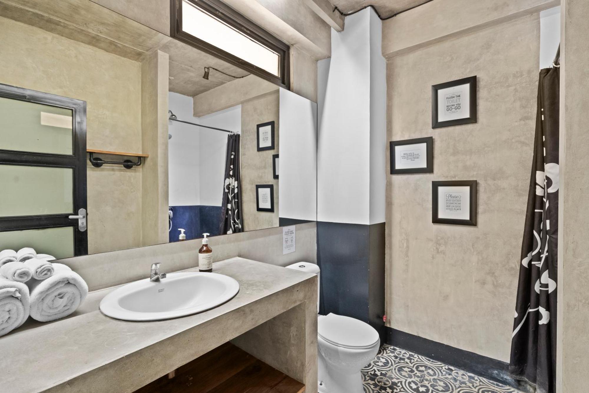 Balissimo Apartment By Betterplace Seminyak Buitenkant foto