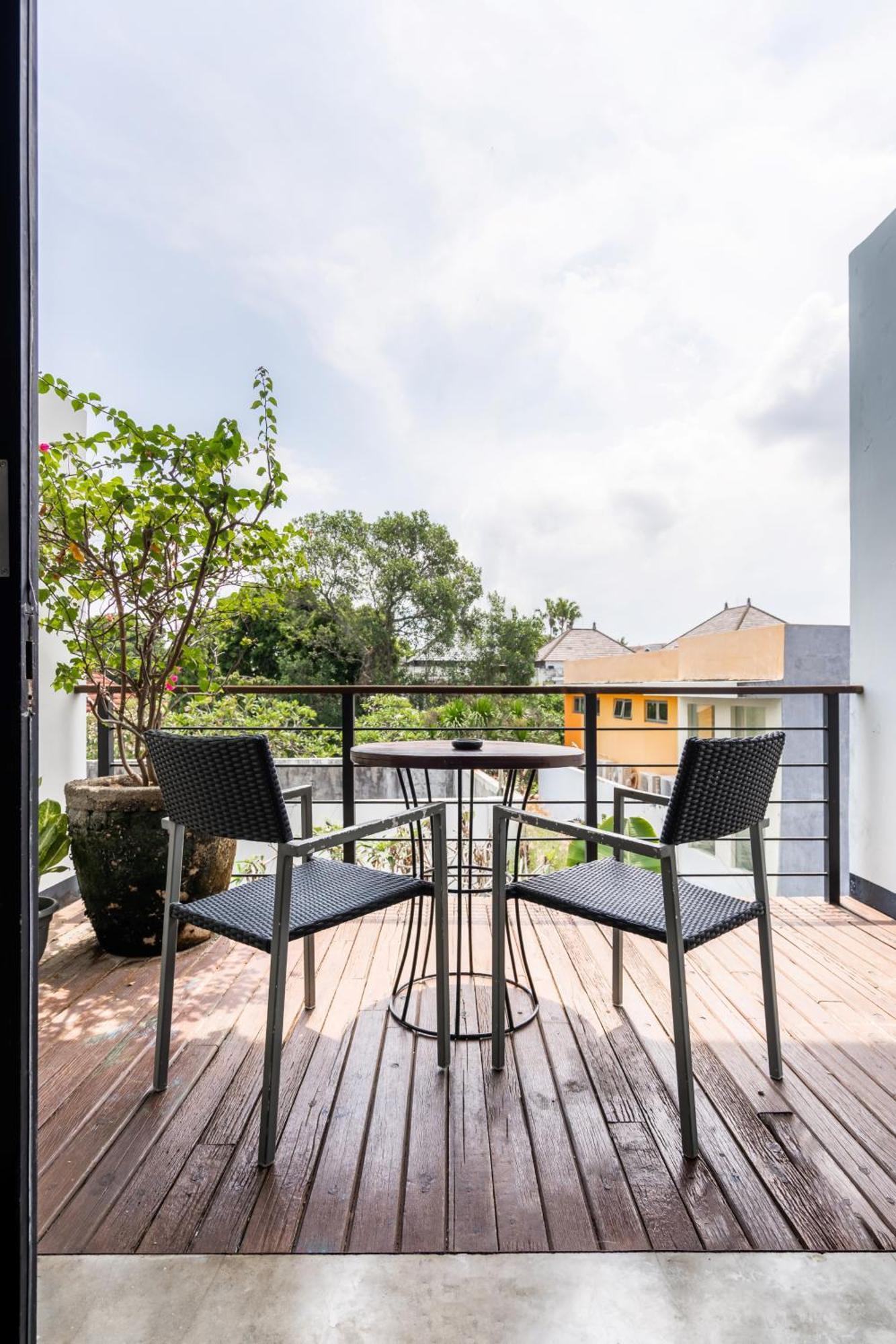 Balissimo Apartment By Betterplace Seminyak Buitenkant foto