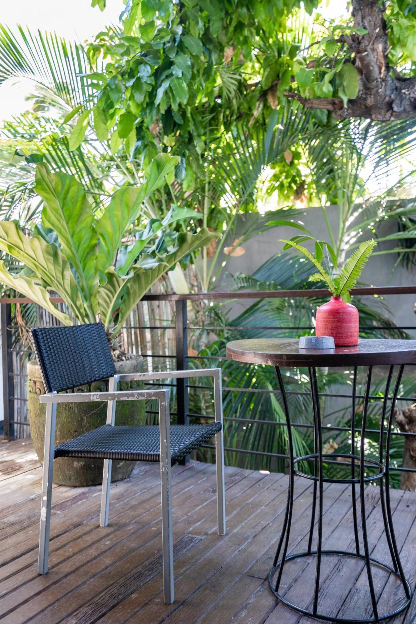 Balissimo Apartment By Betterplace Seminyak Buitenkant foto