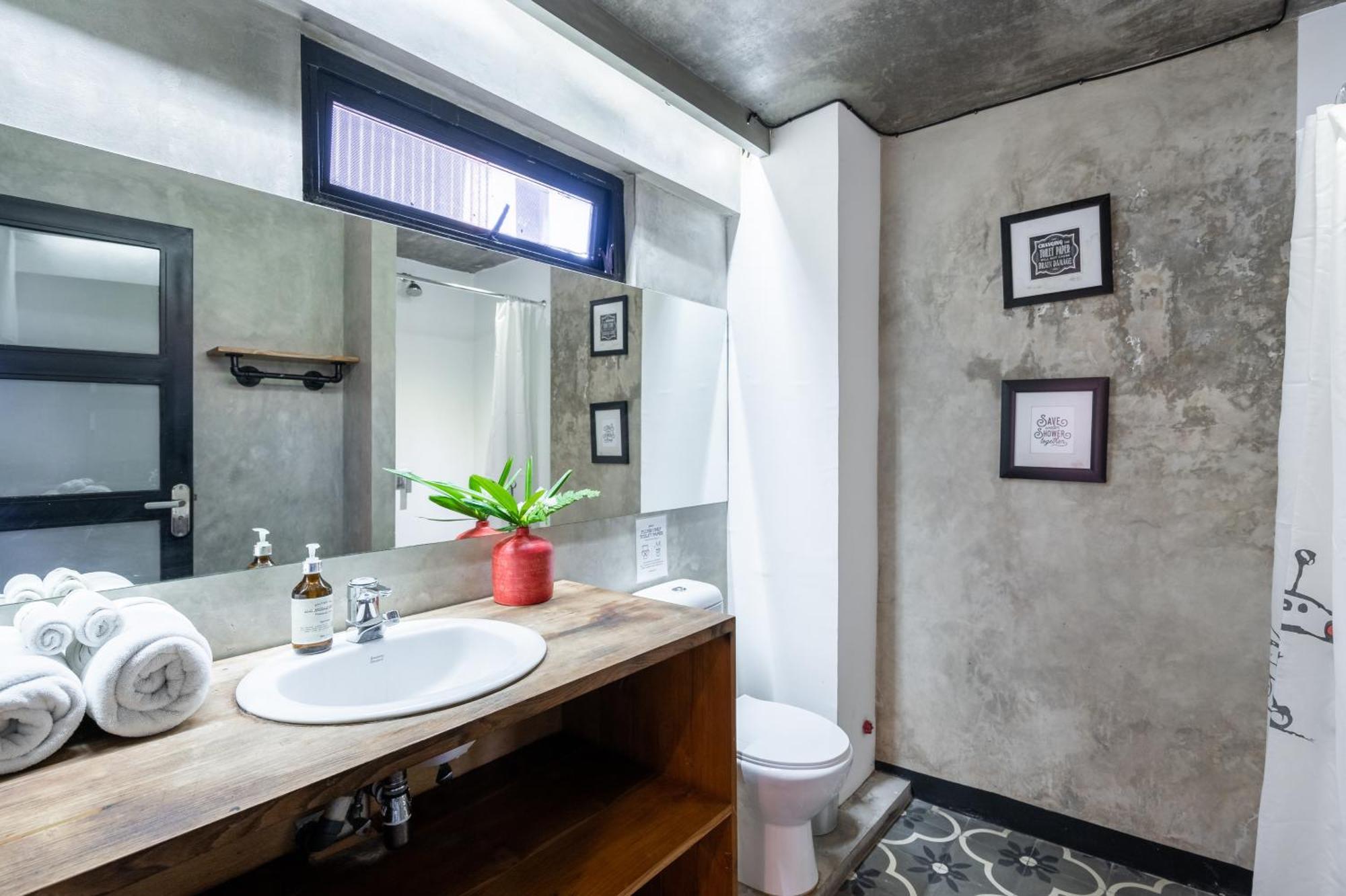 Balissimo Apartment By Betterplace Seminyak Buitenkant foto